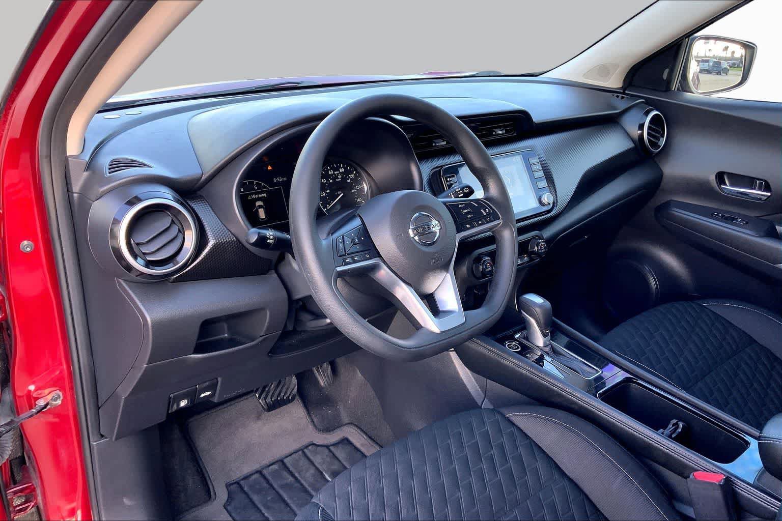 Used 2021 Nissan Kicks SV FWD image 18