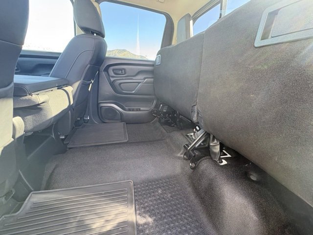 Used 2020 Nissan Titan S w/ S Utility Package image 17