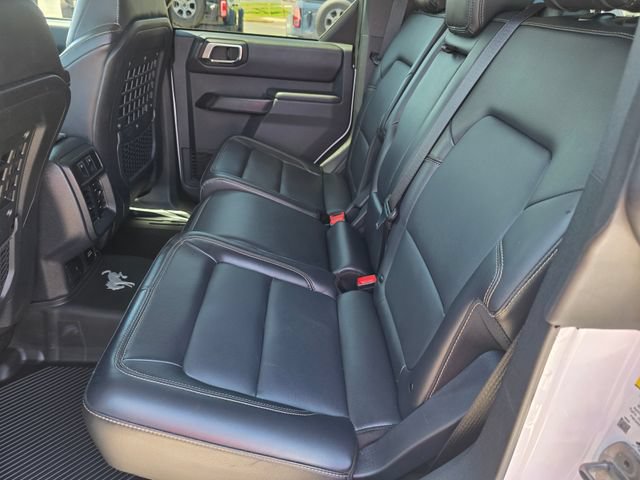 Certified 2025 Ford Bronco Badlands AWD/4WD image 15