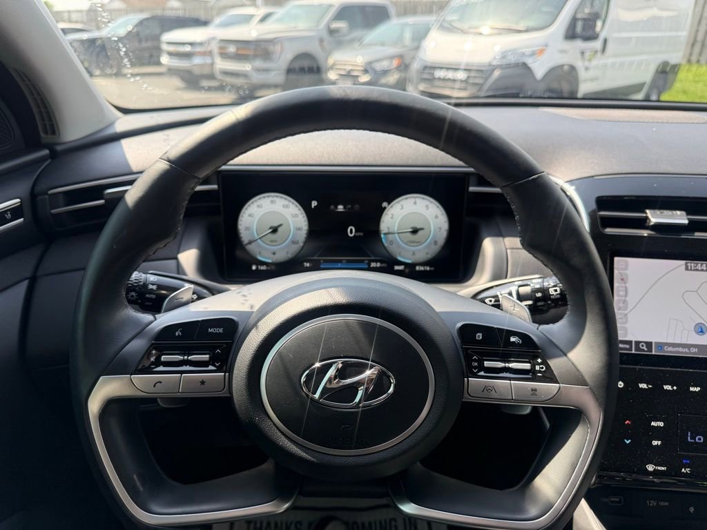 Used 2022 Hyundai Tucson Limited AWD/4WD image 17