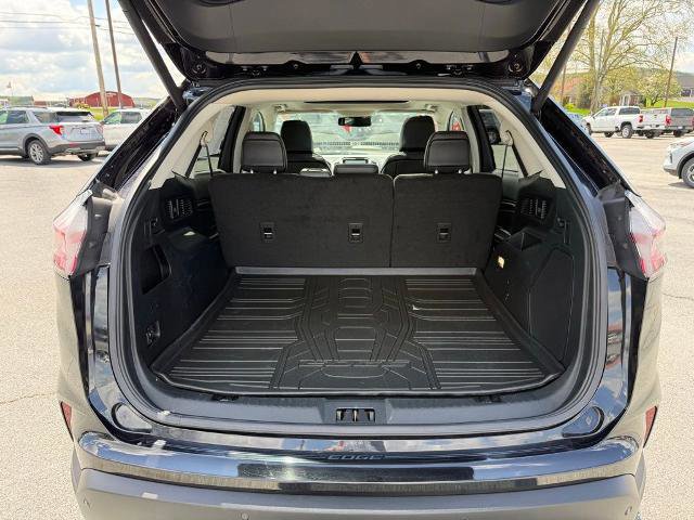Certified 2023 Ford Edge Titanium w/ Cargo Accessory Package image 21
