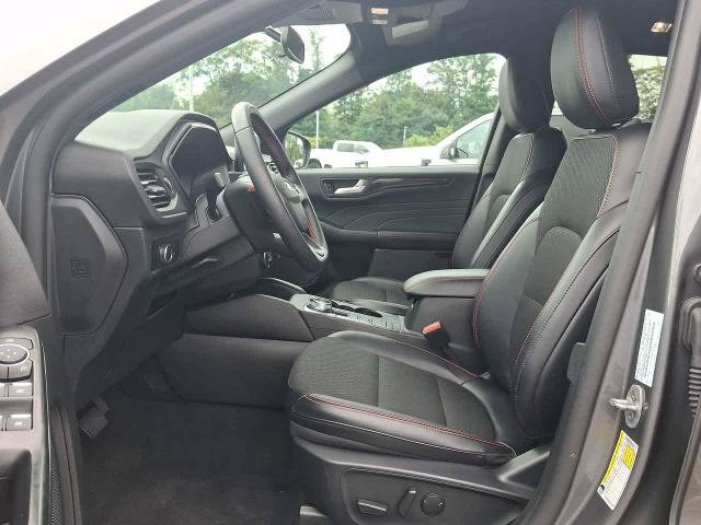 Certified 2026 Ford Escape ST-Line AWD/4WD image 17