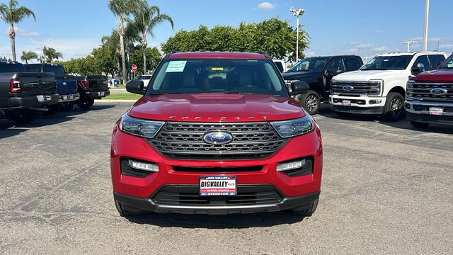 Certified 2021 Ford Explorer XLT w/ Equipment Group 202A RWD image 9