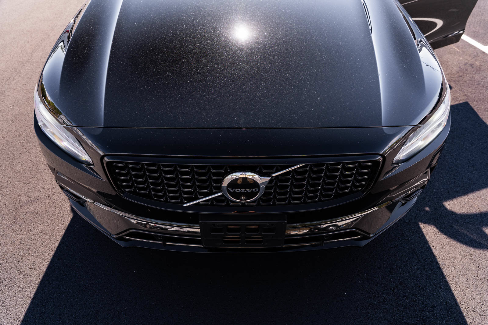 Used 2021 Volvo S90 T6 R-Design w/ Advanced Package AWD/4WD image 26