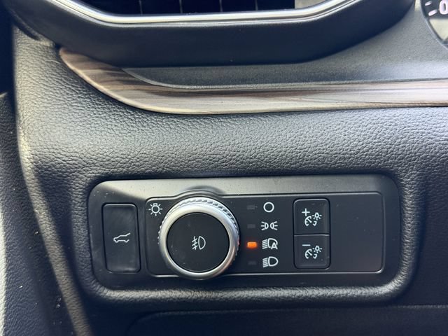 Certified 2021 Ford Explorer Limited w/ Equipment Group 301A AWD/4WD image 31
