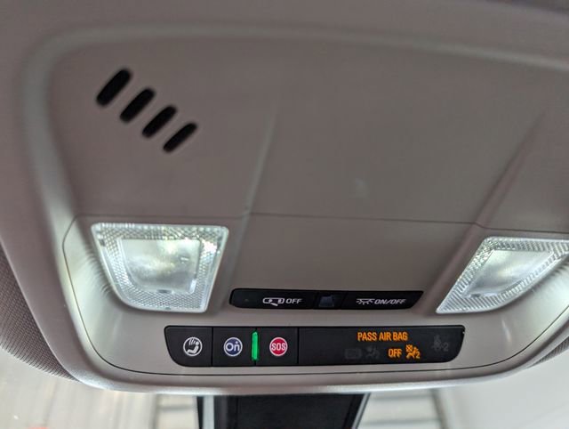 Used 2022 Chevrolet Malibu LT FWD image 27
