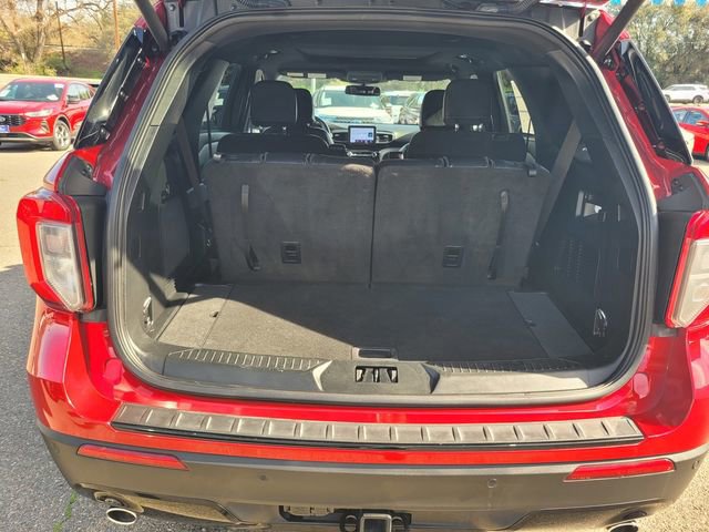 Certified 2023 Ford Explorer ST-Line w/ Class IV Trailer Tow Package image 8
