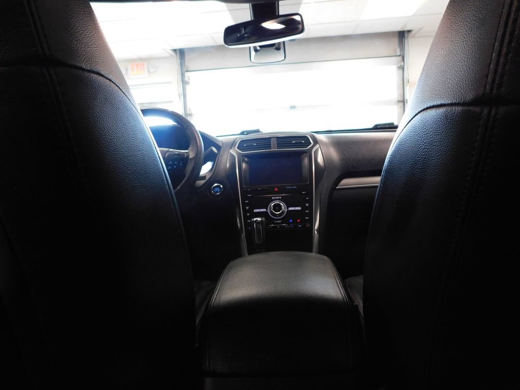 Certified 2019 Ford Explorer Sport w/ Equipment Group 401A AWD/4WD image 29