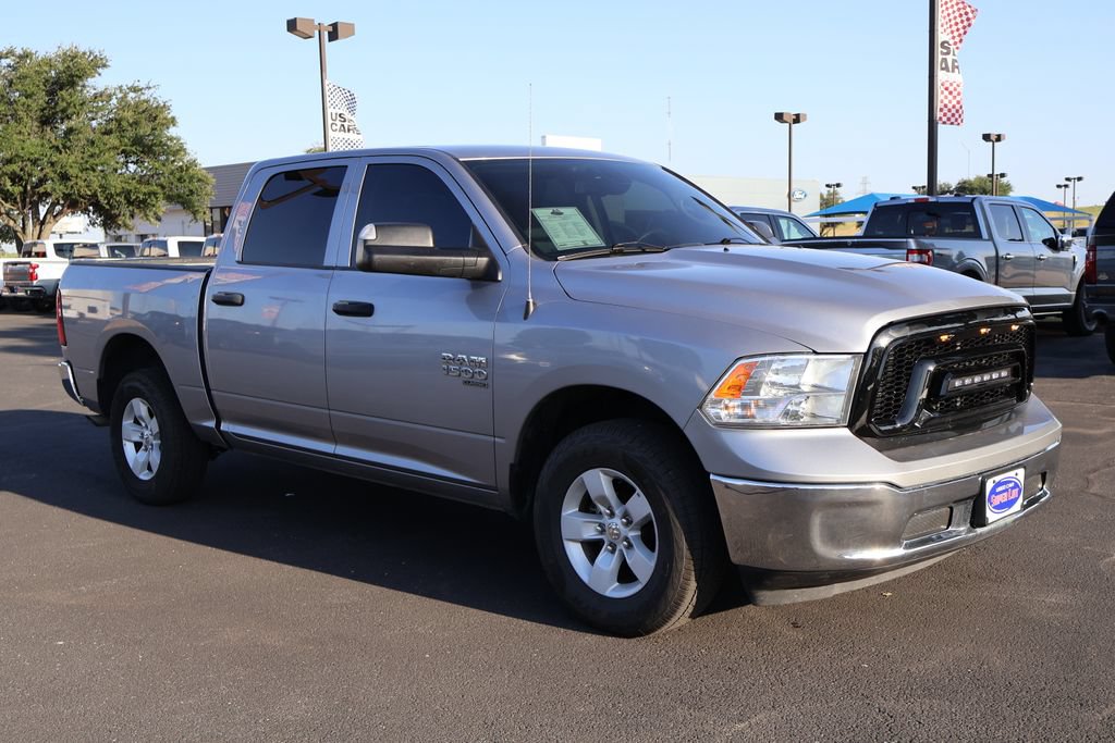 Used 2023 RAM 1500 Classic SLT w/ Trailer & Traction Group AWD/4WD image 9