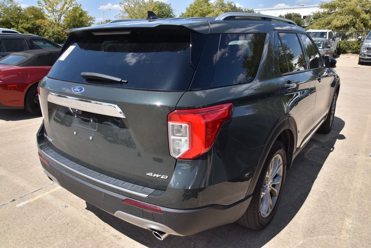 Certified 2023 Ford Explorer Limited AWD/4WD image 5