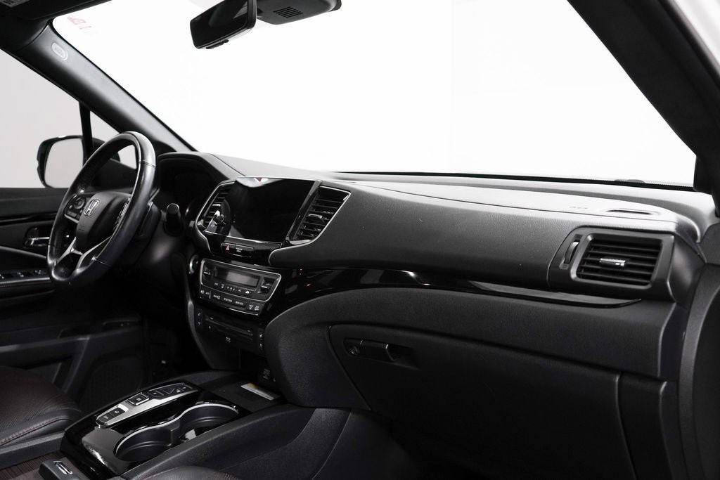 Used 2022 Honda Pilot Black Edition image 34