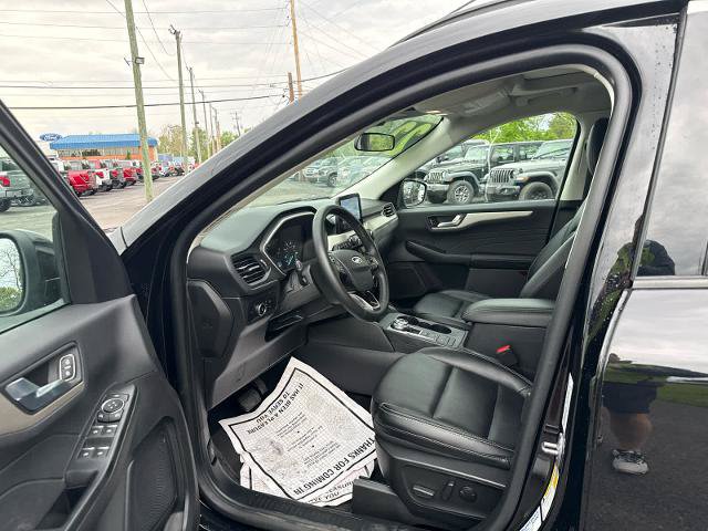 Certified 2022 Ford Escape SEL AWD/4WD image 15