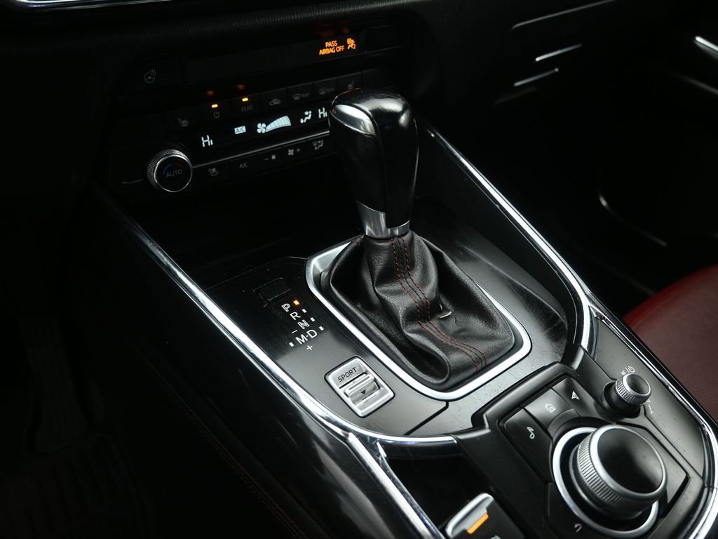 Used 2022 MAZDA CX-9 Carbon Edition image 17