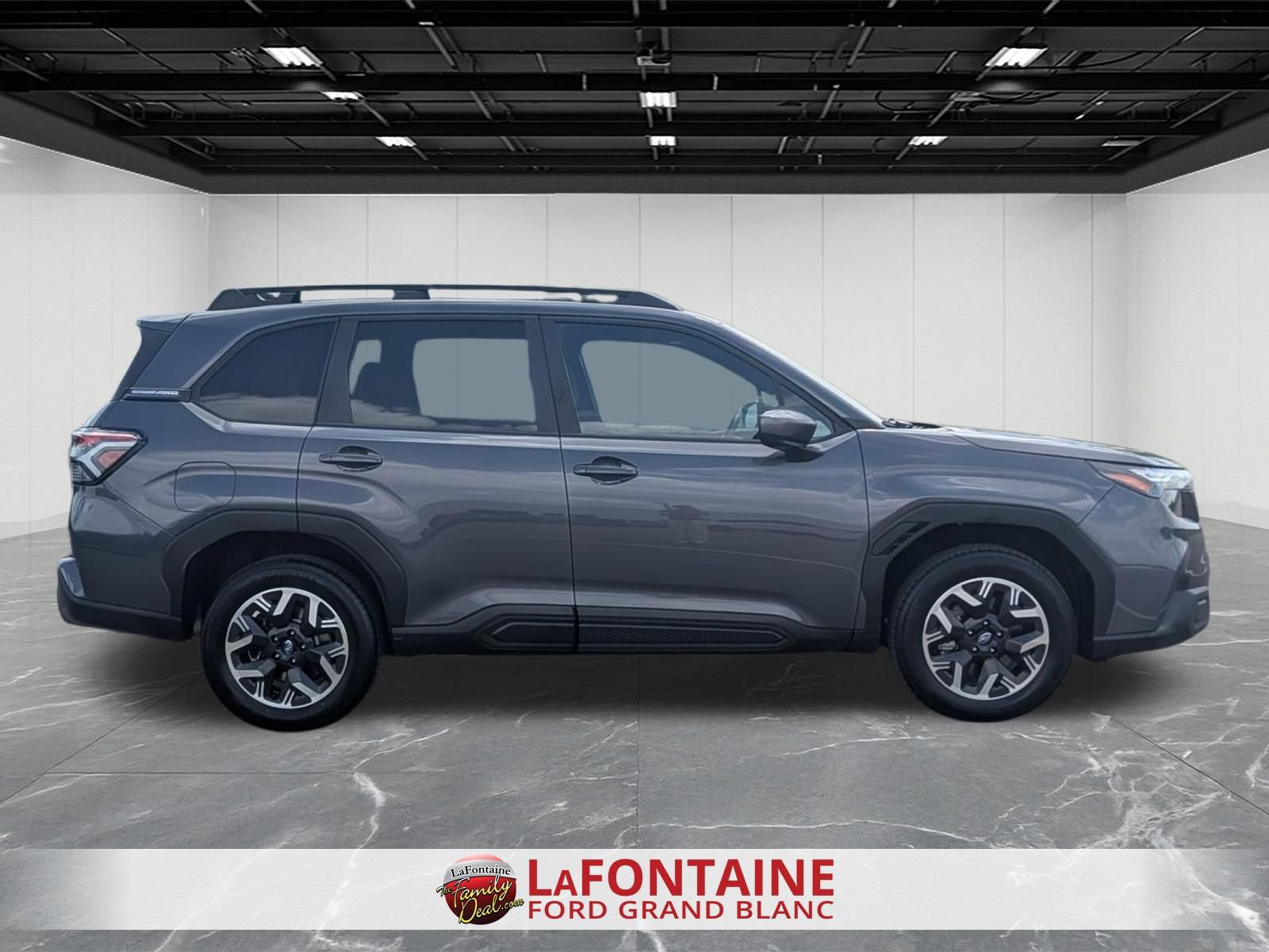 Used 2025 Subaru Forester Premium AWD/4WD image 6