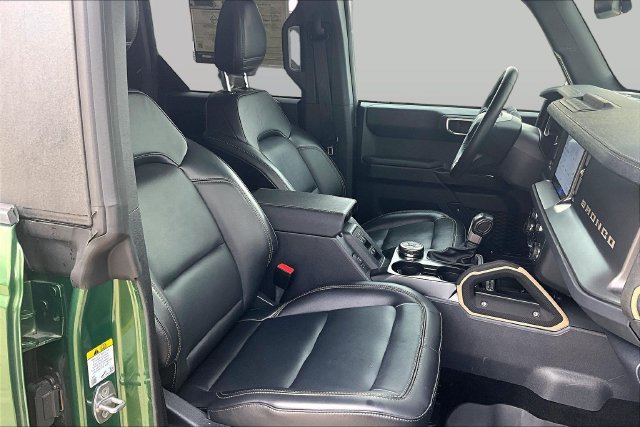 Certified 2025 Ford Bronco Badlands AWD/4WD image 8