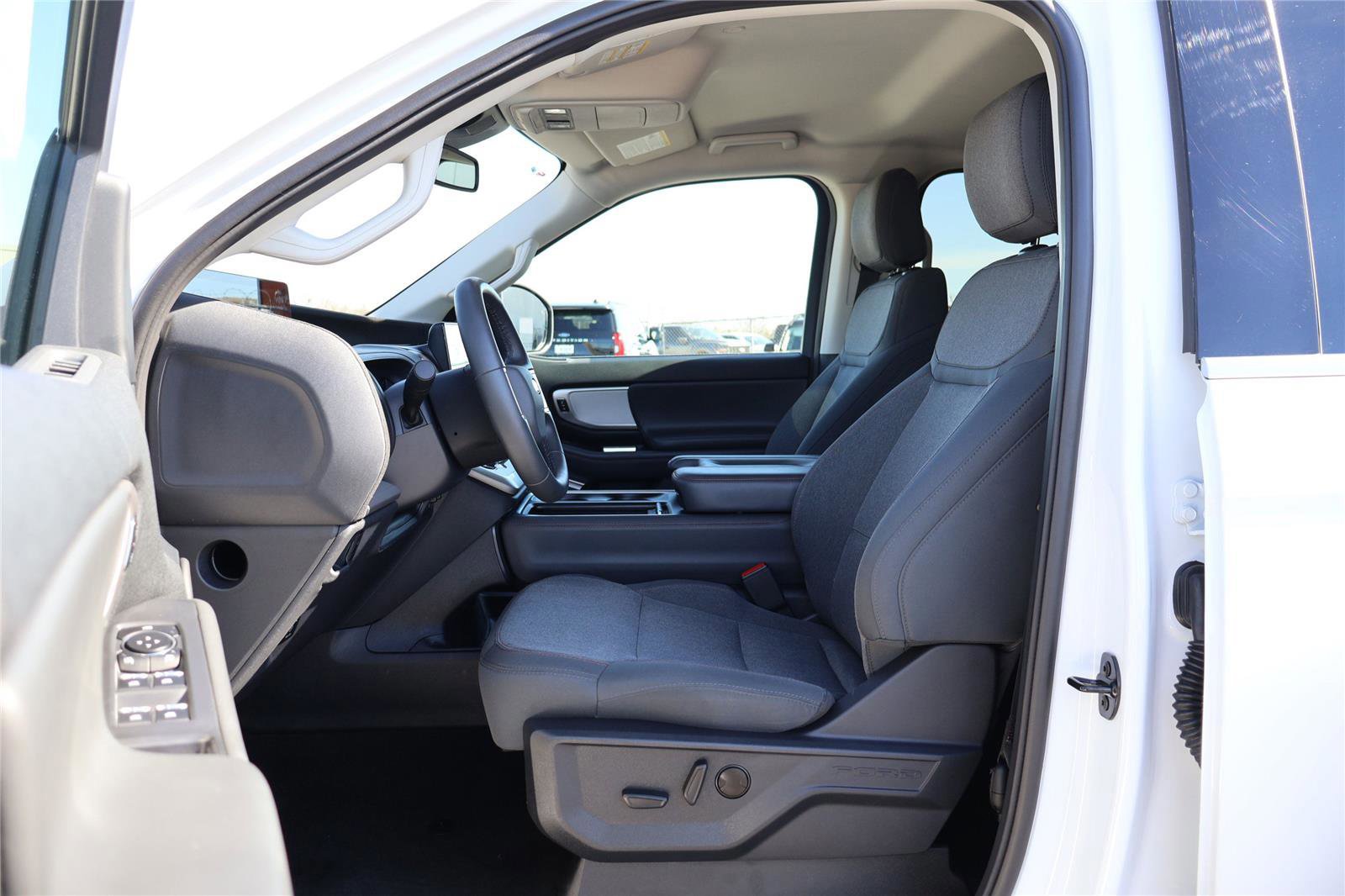 Certified 2025 Ford Expedition Max Active image 11