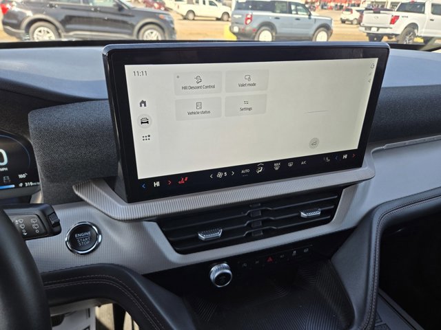 Certified 2025 Ford Explorer Active AWD/4WD image 10