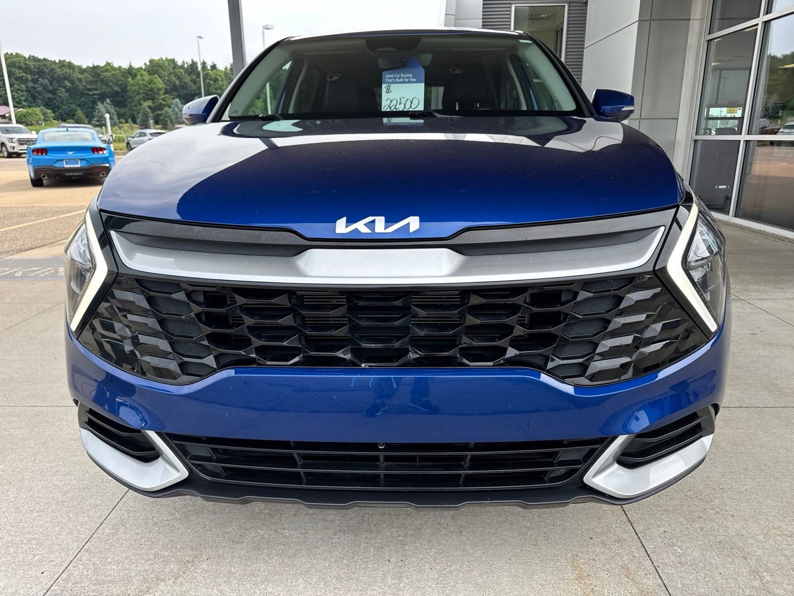 Used 2023 Kia Sportage EX FWD image 11