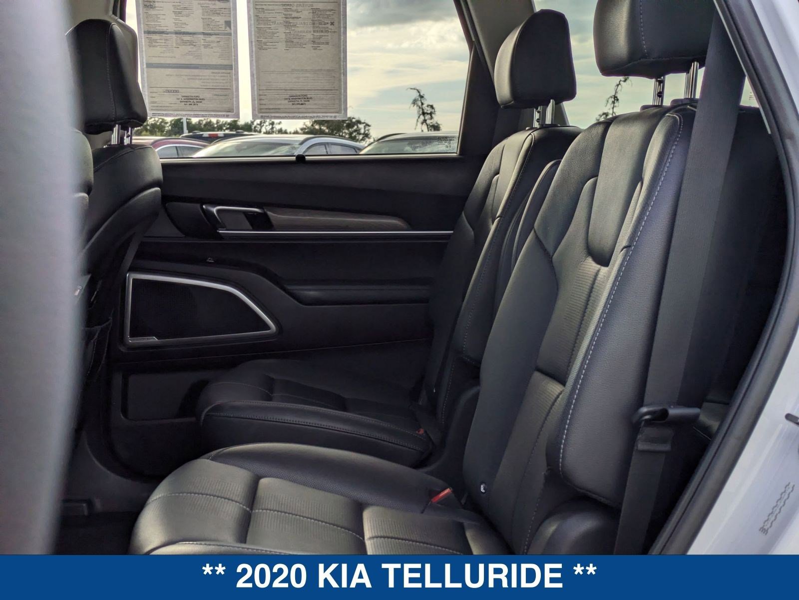 Used 2020 Kia Telluride EX w/ EX Premium Package image 15