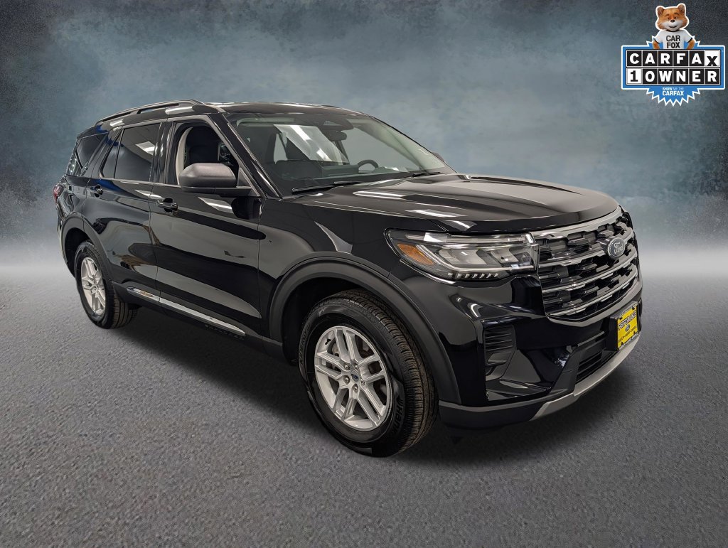 Certified 2025 Ford Explorer Active AWD/4WD image 3
