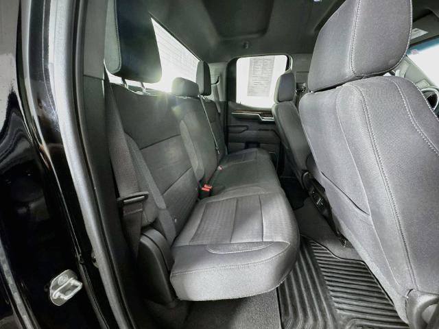 Used 2023 GMC Sierra 1500 SLE w/ X31 Off-Road Package AWD/4WD image 27