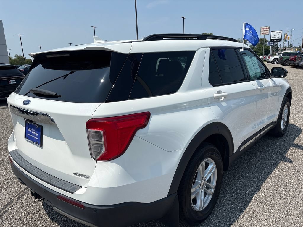 Certified 2023 Ford Explorer XLT w/ Equipment Group 202A AWD/4WD image 26