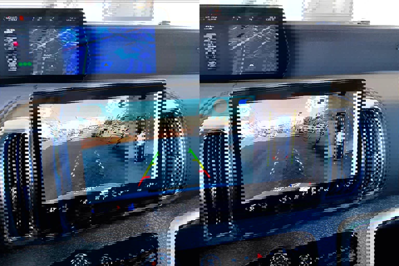 Certified 2025 Ford Expedition Tremor image 29