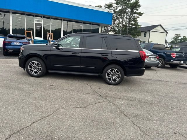 Certified 2025 Ford Expedition Active AWD/4WD image 18