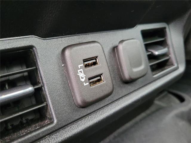 Used 2021 Chevrolet Silverado 1500 LT image 26