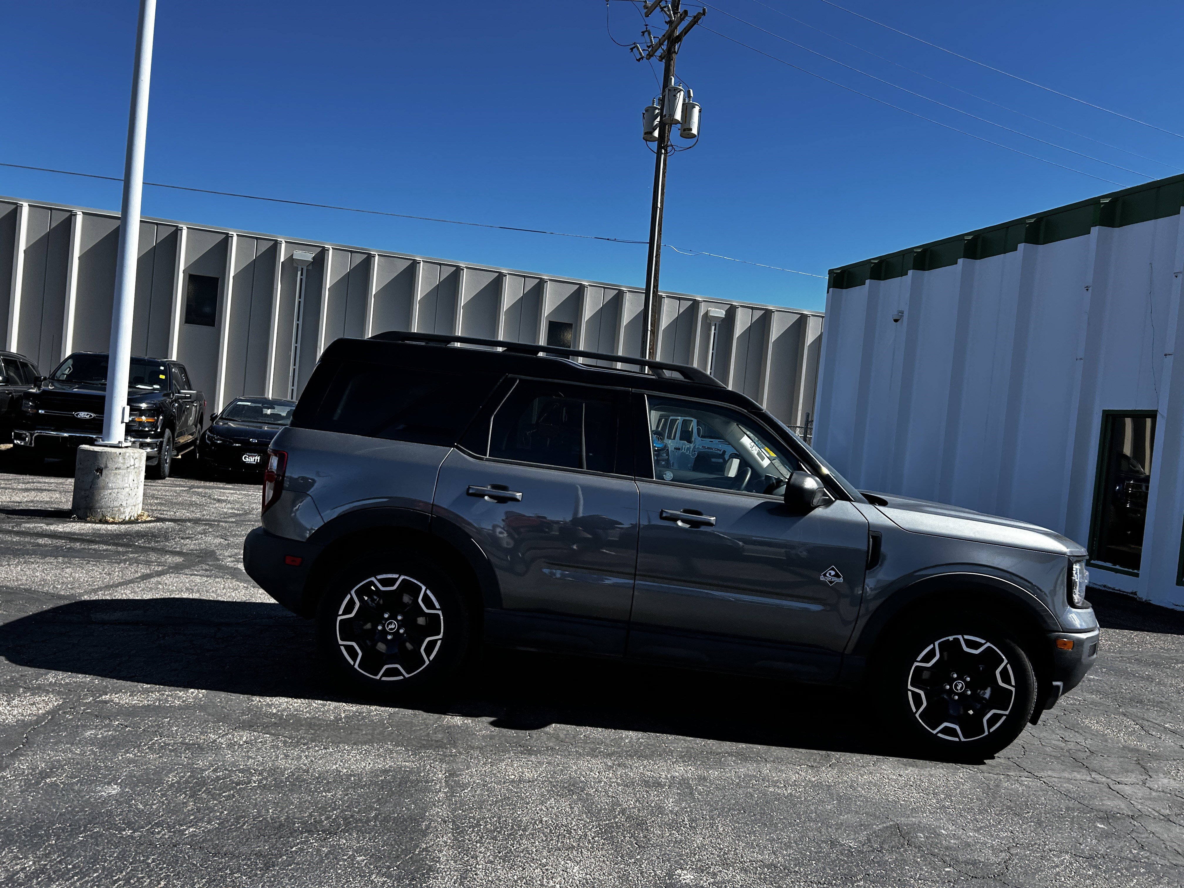 Certified 2025 Ford Bronco Sport Outer Banks image 7