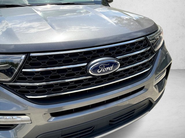 Certified 2023 Ford Explorer XLT w/ Equipment Group 202A RWD image 30