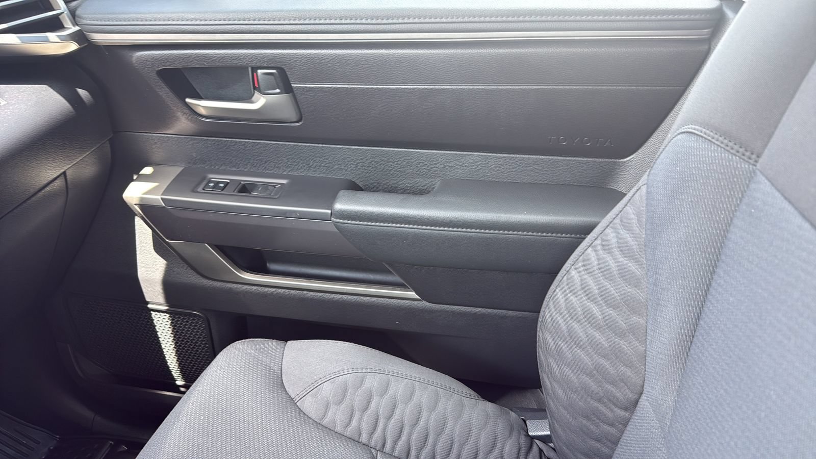 Used 2022 Toyota Tundra SR5 RWD image 23