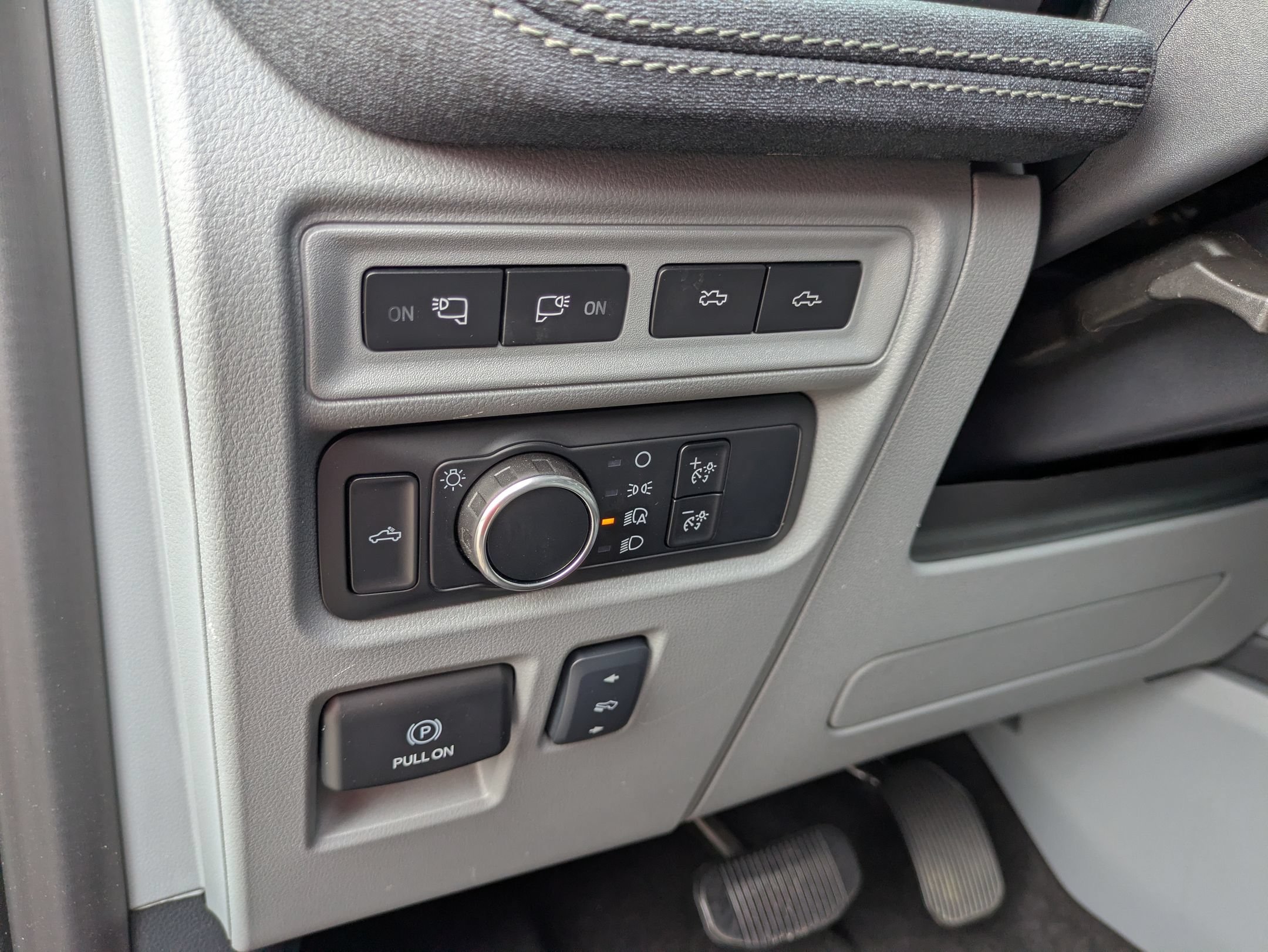 Certified 2024 Ford F150 Lightning Flash AWD/4WD image 19
