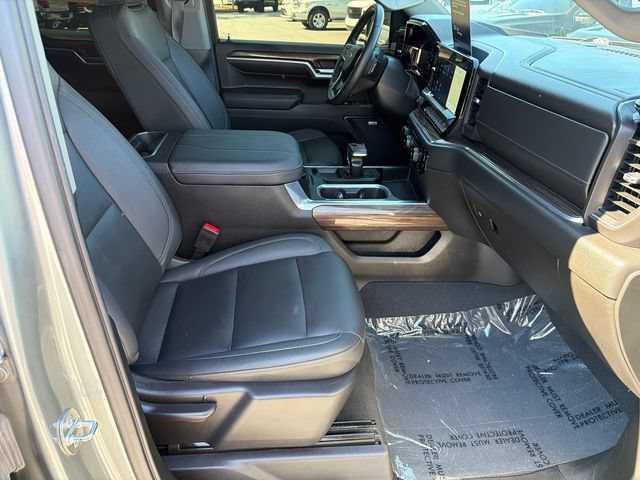 Used 2023 Chevrolet Silverado 1500 RST w/ Convenience Package II AWD/4WD image 15