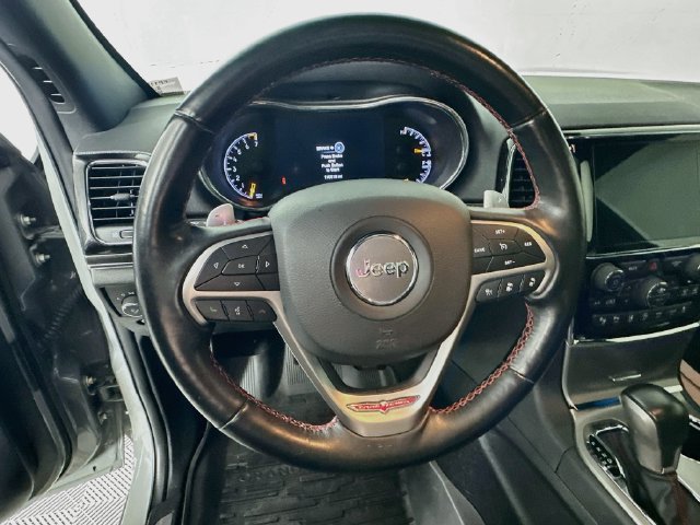 Used 2021 Jeep Grand Cherokee Trailhawk w/ Trailhawk Luxury Group AWD/4WD image 17
