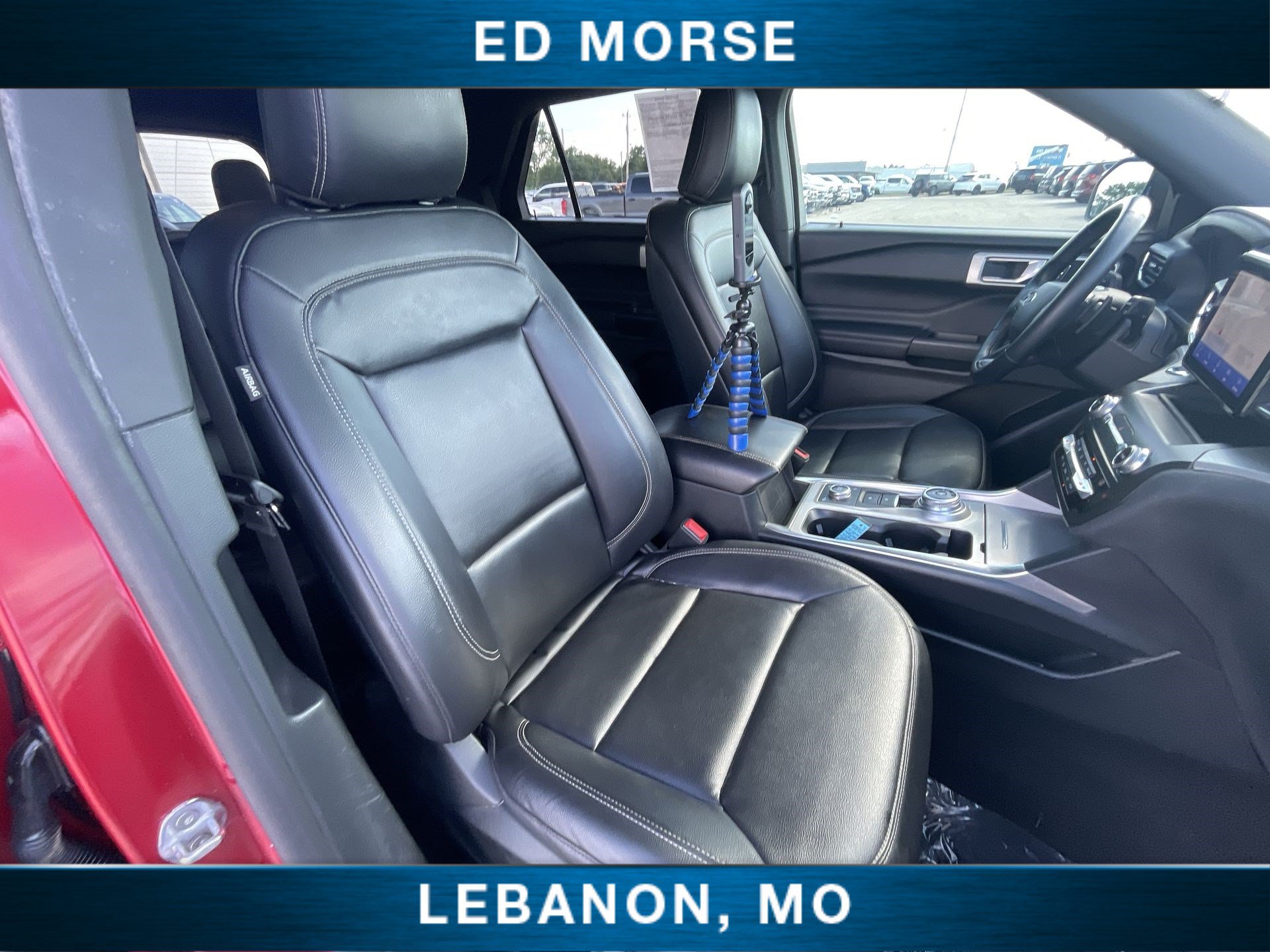 Certified 2020 Ford Explorer XLT w/ Equipment Group 202A AWD/4WD image 25