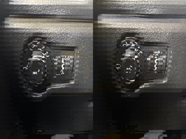 Used 2020 Chrysler Pacifica Limited w/ Advanced Safetytec Group image 20