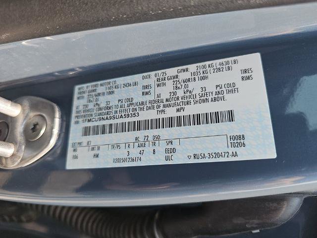 Certified 2025 Ford Escape ST-Line Select AWD/4WD image 35