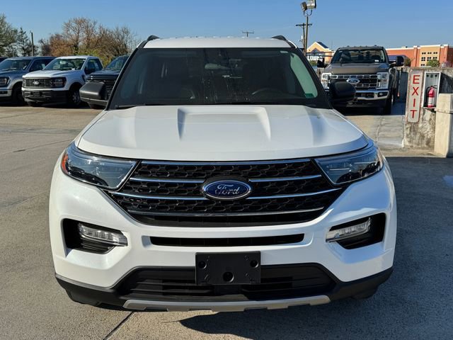 Certified 2023 Ford Explorer XLT w/ Equipment Group 202A AWD/4WD image 9