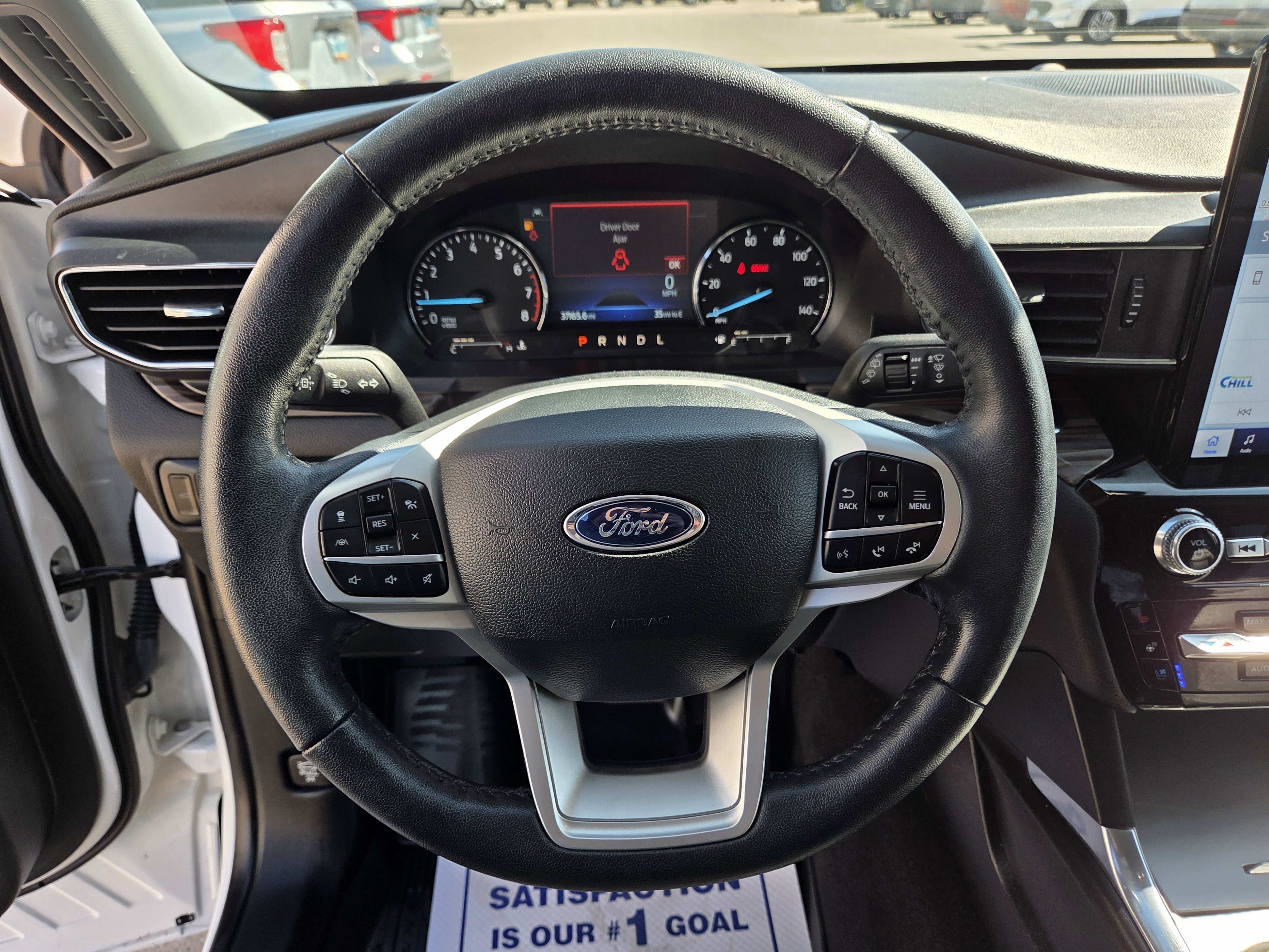 Certified 2023 Ford Explorer Limited w/ Limited Technology Package AWD/4WD image 9