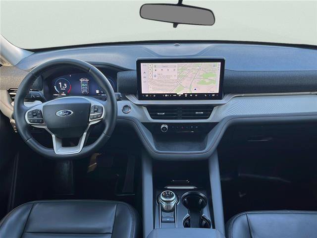 Certified 2025 Ford Explorer Active w/ Active Comfort Package AWD/4WD image 19