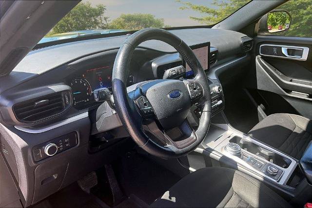 Certified 2020 Ford Explorer XLT w/ Comfort Package AWD/4WD image 14