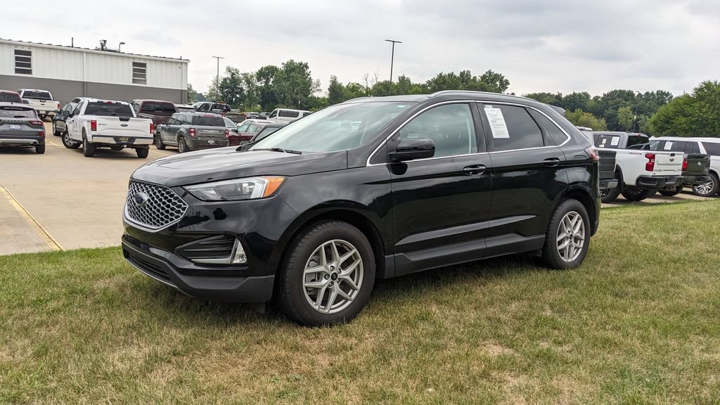 Certified 2024 Ford Edge SEL w/ Convenience Package AWD/4WD image 7
