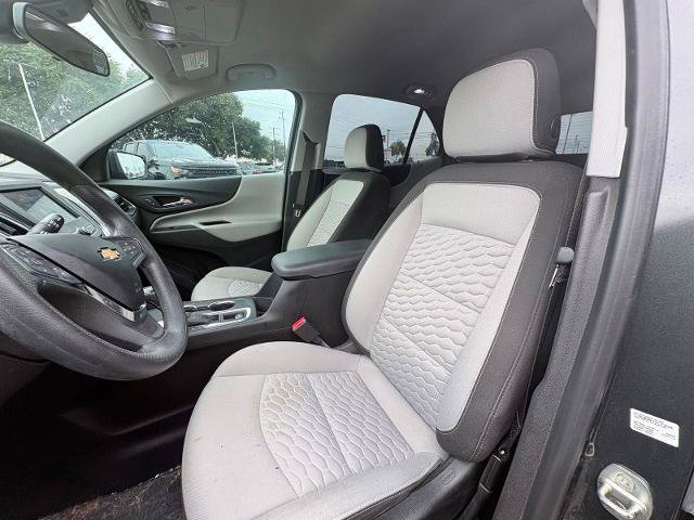 Used 2021 Chevrolet Equinox LS w/ LS Convenience Package FWD image 14