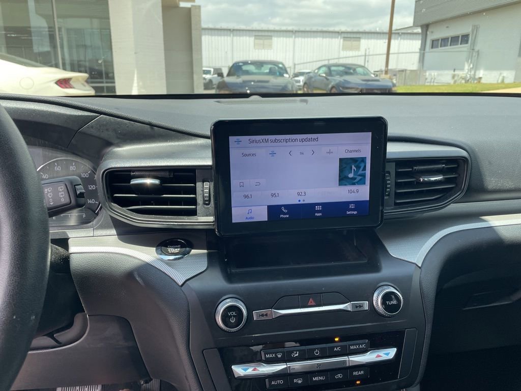 Certified 2020 Ford Explorer XLT RWD image 16