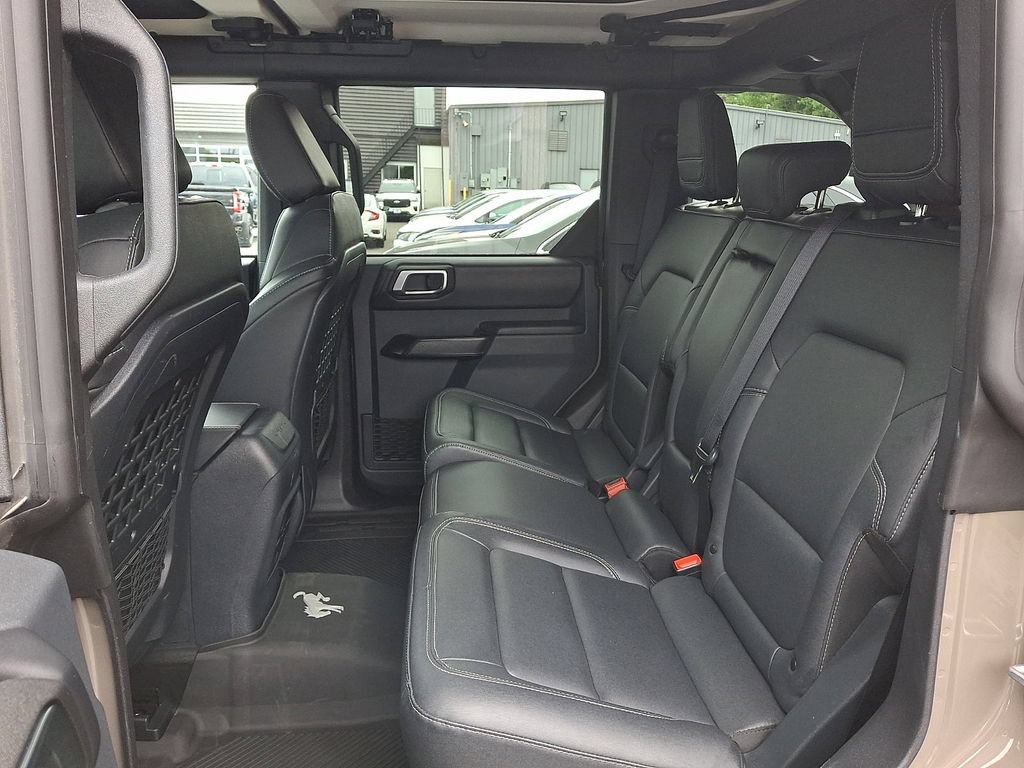 Certified 2025 Ford Bronco Badlands AWD/4WD image 10