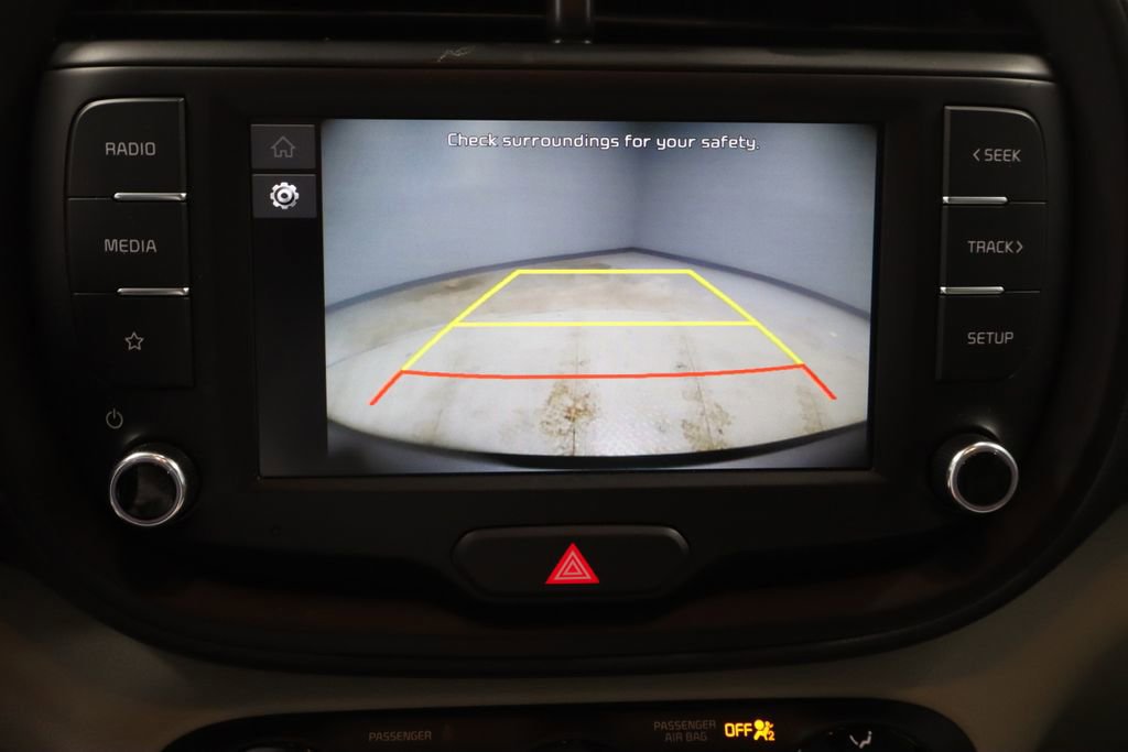 Used 2025 Kia Soul LX w/ LX Technology Package image 10