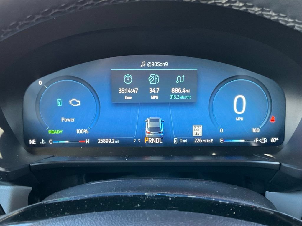 Certified 2024 Ford Escape SE w/ PHEV Premium Package FWD image 44