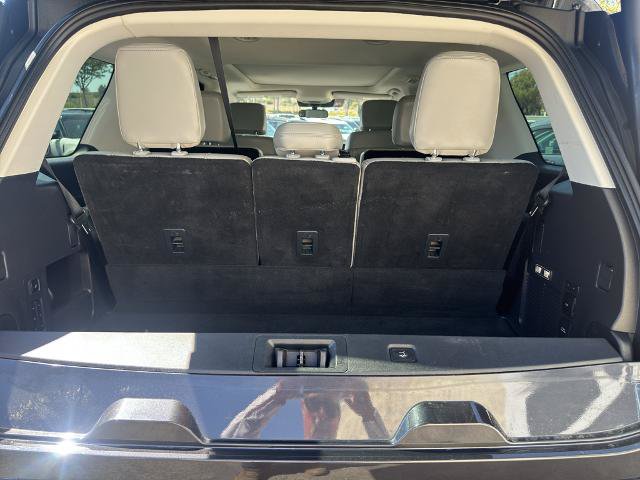 Certified 2025 Ford Expedition Active AWD/4WD image 29