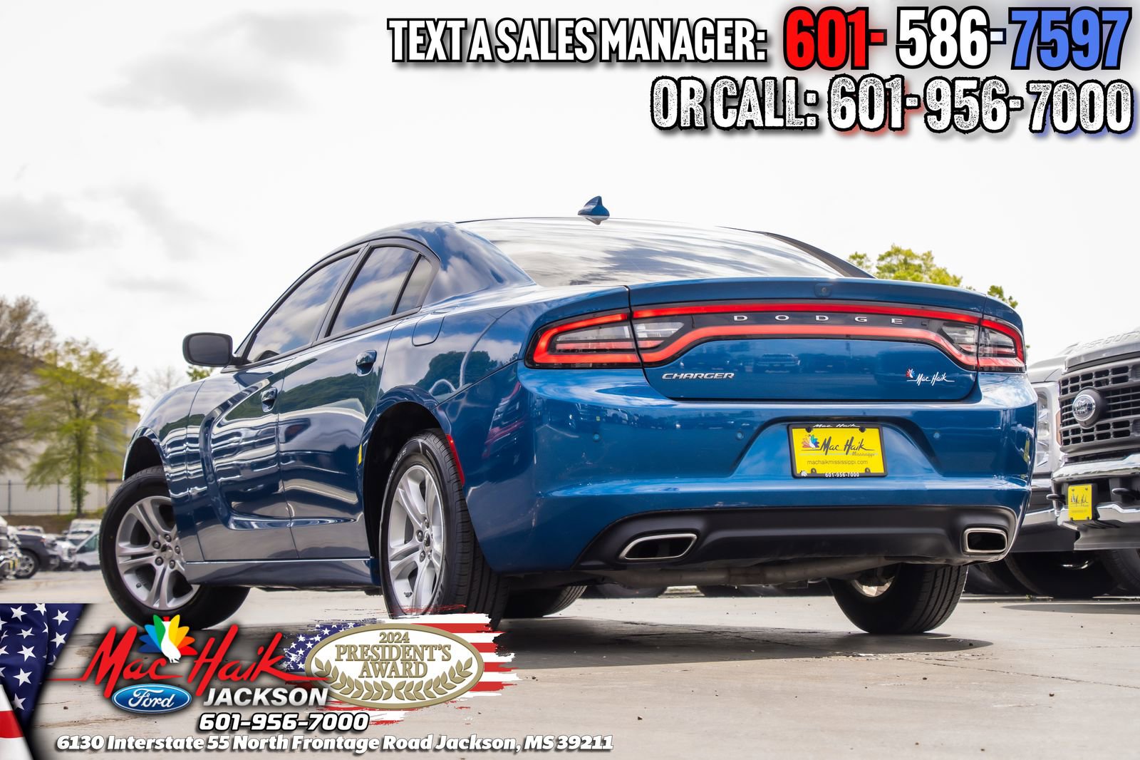Used 2023 Dodge Charger SXT image 3